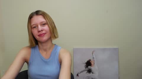 Stella online show from 12/03/24, 10:06