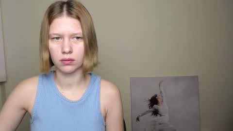 Stella online show from 12/05/24, 06:54