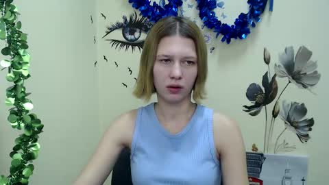 Stella online show from 12/21/24, 01:32