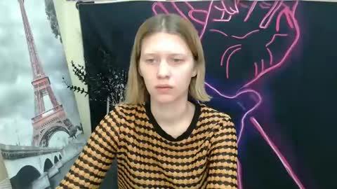 Stella online show from 01/09/25, 07:10