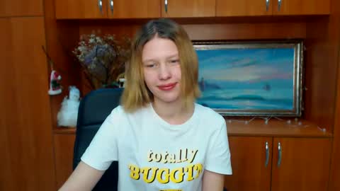 Stella online show from 02/11/25, 01:41