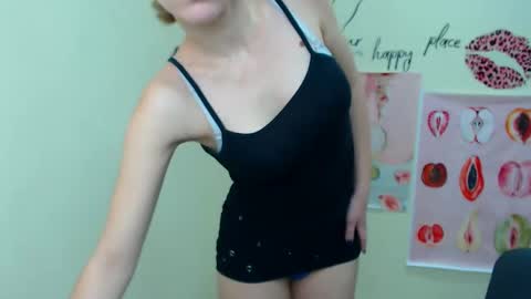 Stella online show from 02/20/25, 07:55