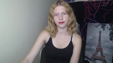 Stella online show from 09/27/25, 06:02