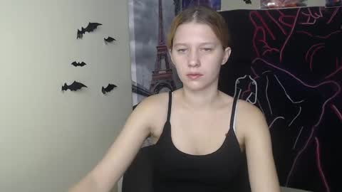 Stella online show from 11/11/25, 07:41