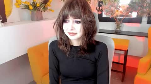 crystallbloom online show from 10/20/25, 04:24