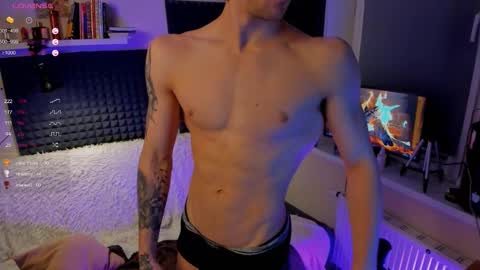 Crys online show from 12/13/24, 03:38