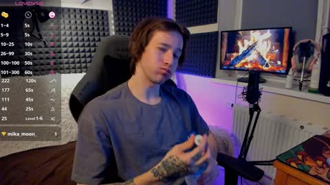 Crys online show from 12/19/24, 07:51