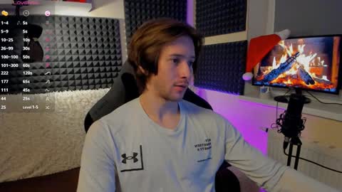 Crys online show from 12/25/24, 08:28