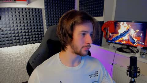 Crys online show from 01/10/25, 08:04