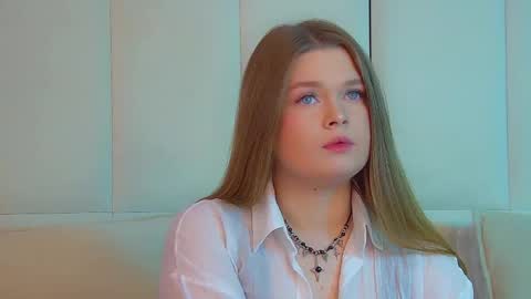 Crystal online show from 11/29/25, 06:16