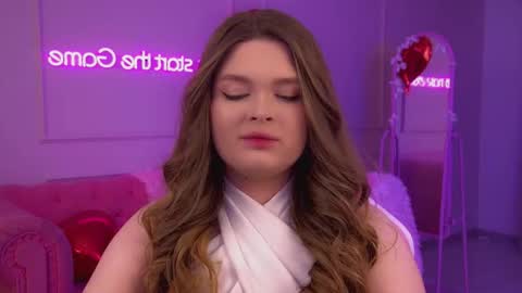 Crystal online show from 02/15/26, 06:21