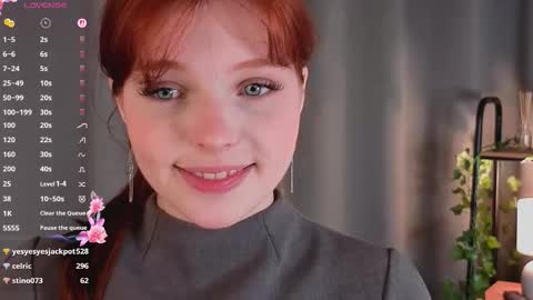 Snapshot of crystalrossy chatting on 03/09/26, 03:16 Morry online show from 03/09/26, 03:16