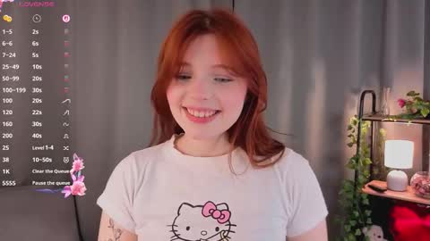 Snapshot of crystalrossy chatting on 03/17/26, 02:31 Morry online show from 03/17/26, 02:31