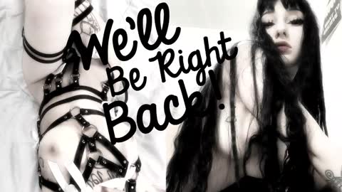 Sasha    Make me moan with patterns   good music here  online show from 01/12/26, 12:27