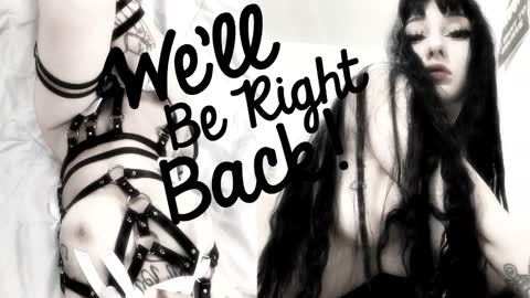 Sasha    Make me moan with patterns   good music here  online show from 01/17/26, 03:55