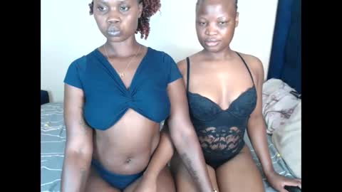 crystalxebony online show from 11/15/25, 03:48