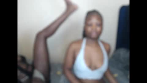 crystalxebony online show from 11/28/25, 03:53