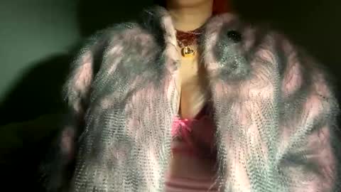 crystalyn777 online show from 02/14/26, 06:21