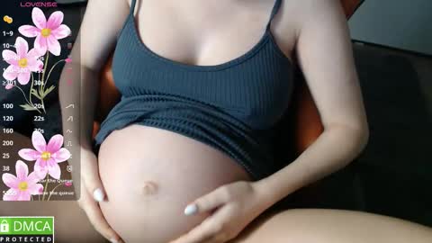 Lia online show from 10/06/25, 02:42