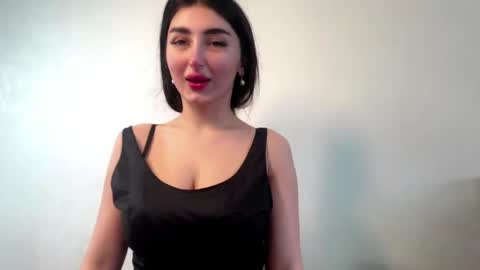 Snapshot of crystlepipkins chatting on 05/21/26, 06:42 Diana online show from 05/21/26, 06:42