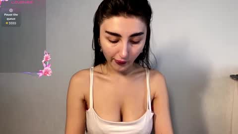 Snapshot of crystlepipkins chatting on 08/02/26, 01:20 Diana online show from 08/02/26, 01:20