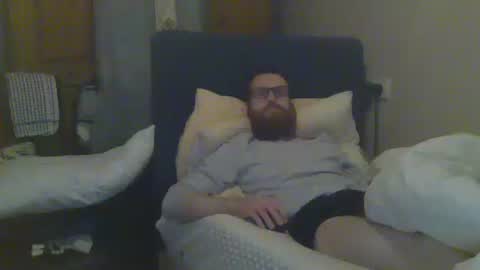 Snapshot of cs014g8493 chatting on 02/07/25, 01:15 chris online show from 02/07/25, 01:15