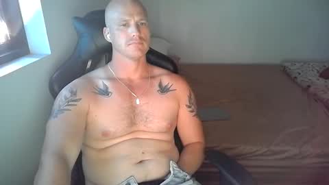 Snapshot of ct250787 chatting on 04/11/26, 03:44 ct250787 online show from 04/11/26, 03:44