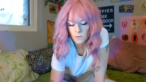     online show from 09/20/25, 06:42