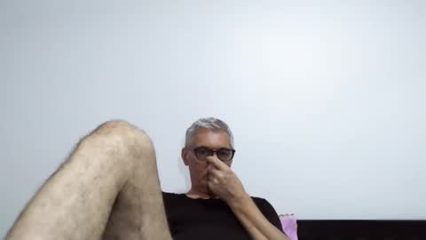 Snapshot of cucaio18 chatting on 03/19/26, 02:04 BIG UNCUT HARD COCK online show from 03/19/26, 02:04