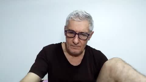 Snapshot of cucaio18 chatting on 03/29/26, 02:00 BIG UNCUT HARD COCK online show from 03/29/26, 02:00