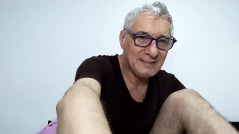 Snapshot of cucaio18 chatting on 03/30/26, 02:12 BIG UNCUT HARD COCK online show from 03/30/26, 02:12