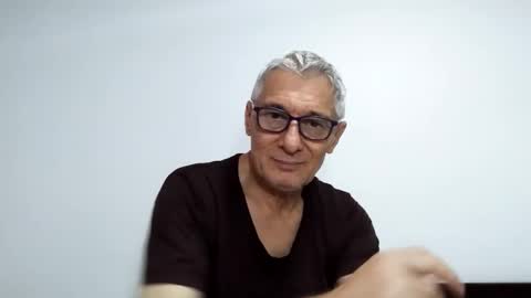 Snapshot of cucaio18 chatting on 04/21/26, 02:51 BIG UNCUT HARD COCK online show from 04/21/26, 02:51