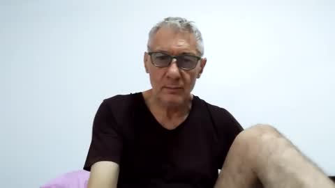 BIG UNCUT HARD COCK online show from 05/17/26, 12:30
