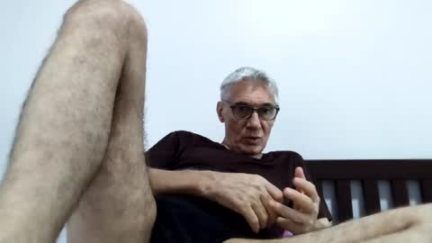Snapshot of cucaio18 chatting on 06/25/26, 01:05 BIG UNCUT HARD COCK online show from 06/25/26, 01:05
