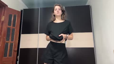 Snapshot of cucgrueber chatting on 07/12/26, 10:06 cucgrueber online show from 07/12/26, 10:06