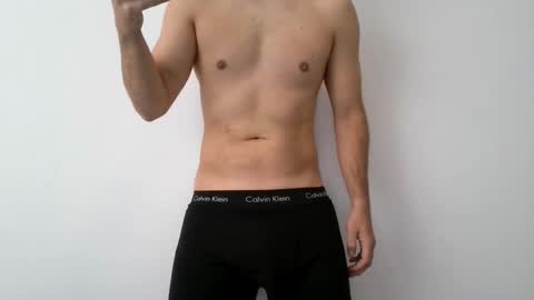 Snapshot of cuckold_2006 chatting on 10/25/25, 08:11 cuckold_2006 online show from 10/25/25, 08:11