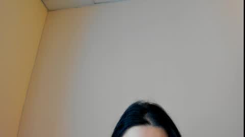 Snapshot of cuckqueenxxl chatting on 04/26/26, 01:09 HELEN online show from 04/26/26, 01:09
