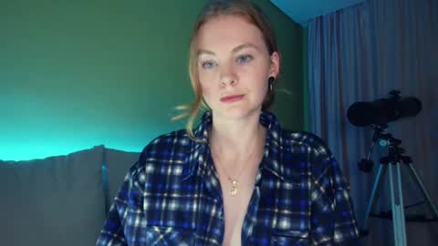 Snapshot of cuddle_kitten chatting on 01/15/25, 02:35 Alexia online show from 01/15/25, 02:35