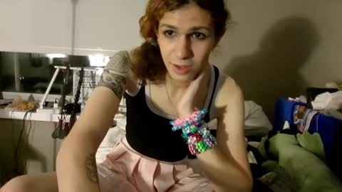 Snapshot of cuddleavenue chatting on 10/18/25, 01:08 cuddleavenue online show from 10/18/25, 01:08