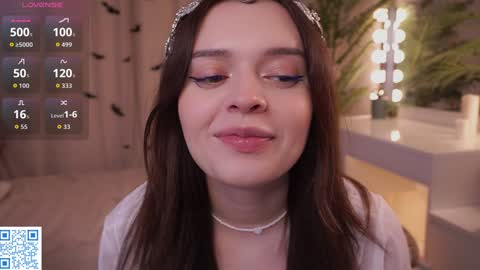 Ellie online show from 11/04/25, 03:33