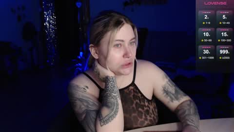 Snapshot of cuddlieschris chatting on 12/08/24, 10:57 Chris online show from 12/08/24, 10:57