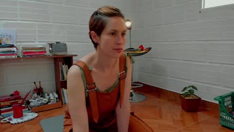 Leonela online show from 01/18/25, 03:38