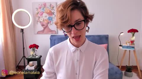 Leonela online show from 10/05/25, 03:54