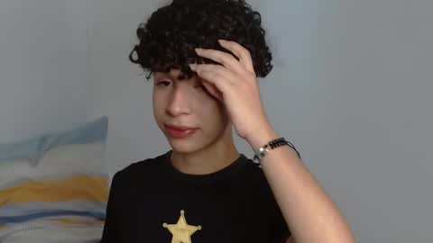 Cuddly online show from 12/15/24, 04:59