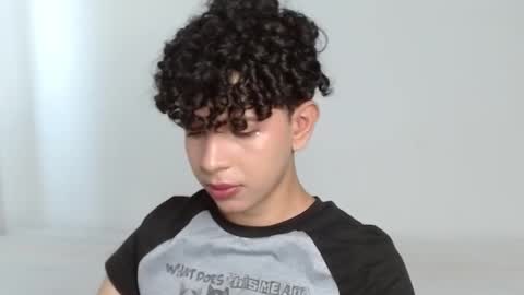 Cuddly online show from 02/20/25, 04:03