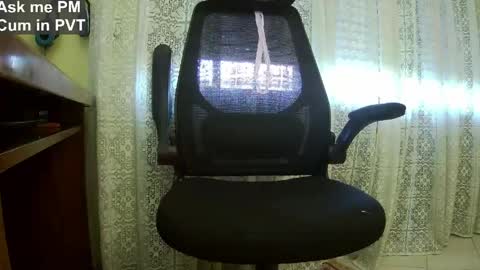 Snapshot of culonudo23 chatting on 04/26/26, 11:08 Leo online show from 04/26/26, 11:08