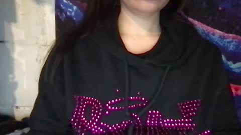 Snapshot of cum4angela chatting on 02/01/25, 10:02 Angela online show from 02/01/25, 10:02