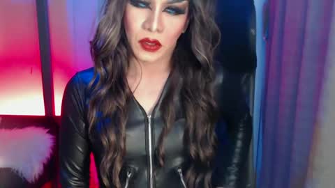 CUMMELA SLUTI online show from 03/01/25, 08:45