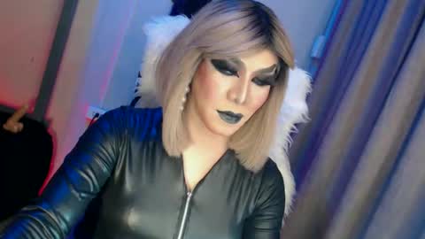 CUMMELA SLUTI online show from 09/23/25, 05:49