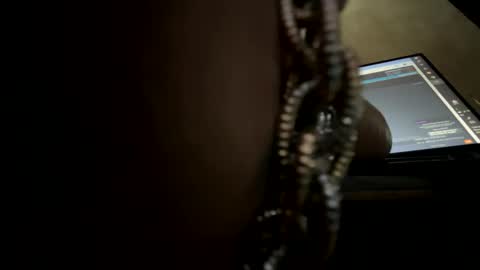 im KIM new girl to spoil online show from 02/05/25, 04:58